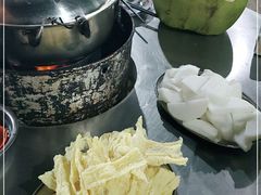 -阿婆东山羊肉店(鸿港海鲜批发市场店)