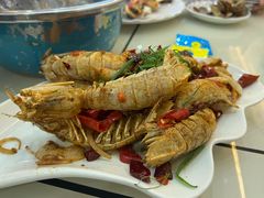 -覃记海鲜美食餐厅