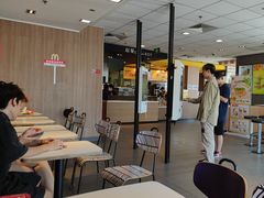 -麦当劳(欢乐谷店)