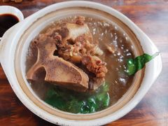 牛骨头粉丝砂锅-老方牛味馆