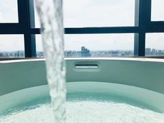 -中山利和希尔顿酒店