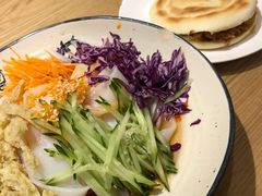 -秦香阁·西北家常菜(徐汇日月光中心店)