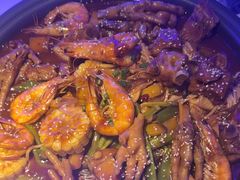 -徐记小怪兽肉蟹煲店(哈西万达金街店)