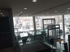 -北京鹏龙瑞星奔驰4s店(来广营店)