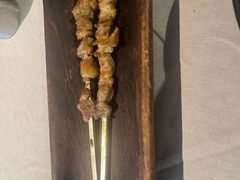 现烤羊肉串-耶里夏丽·丝路新疆菜·清真食品(徐汇南丹东路臻选店)