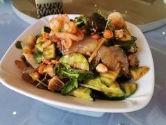 -渔公码头·九龙湾国际饭店