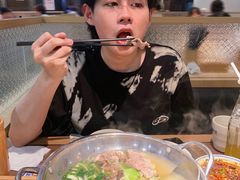 -肖四女乐山跷脚牛肉(世博源店)