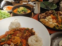 -Fuzzy Bistro 浮几韩餐·茶酒馆