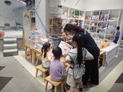-MINI MARS KIDS CLUB亲子家庭中心(长宁天山店)