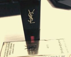 -YVESSAINTLAURENT