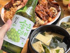-喇喇排骨火锅·传统韩式脊骨汤(望京西园总店)