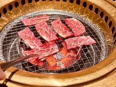 -山川小町·极番烧肉(新地假日广场店)