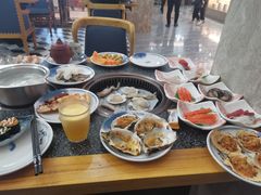 -锤头鲨毛肚海鲜烤肉自助餐厅(国购广场店)