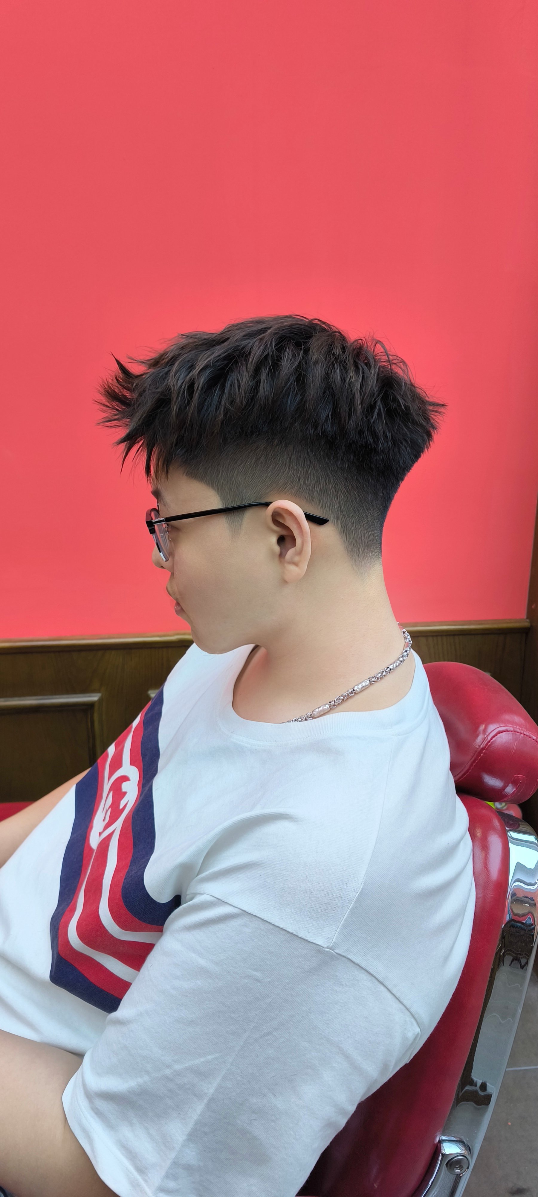这一剪,剪出老派体面与新派型格