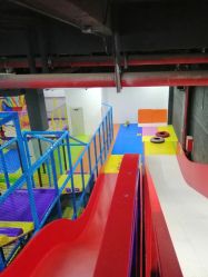 -蹦贝运动中心·蹦床·攀岩·闯关(龙岗店)