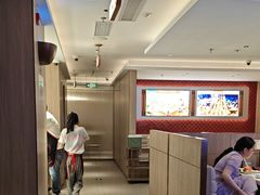 -海底捞火锅(杭州庆春路夜宵主题店)