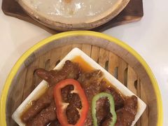 -新大咀港式茶餐厅(宝山万达店)