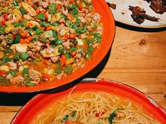 -先启半步颠小酒馆(白麓里店)