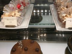 -上海半岛酒店·半岛精品店