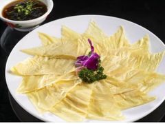 鲜豆皮-山城鼎重庆老火锅(西安钟楼店)