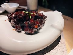 -穹六人间 people 6(岳阳路店)