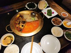 -周师兄大刀腰片火锅(洪崖洞旗舰店)
