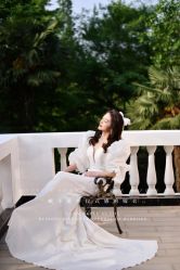 -艾米丽婚纱礼服