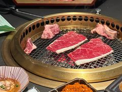 -铭牛烧肉·和牛海鲜自助(高新月牙湖店)