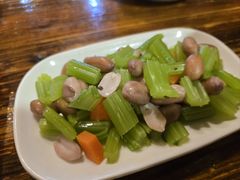 -万和春排骨砂锅米饭(湖北路店)