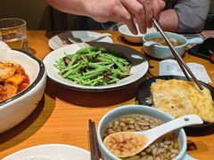 -莲餐厅·湖北菜·潜江小龙虾店(愚园路店)