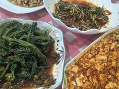 -洪霞餐馆