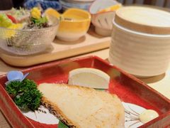 -阿吾罗·月咏精致日料(港汇恒隆广场店)