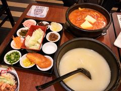 -阿香米线(宁波来福士广场店)
