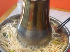 -撒拉人家.酸菜牦牛肉火锅