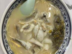 -明呈黄鱼面馆(斜土路店)