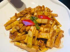 -芳芳私房菜·精做淮扬菜(承德路店)