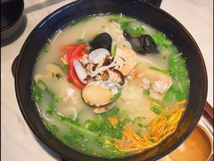 -蒙小妹骨汤饭.米线(新光路店)
