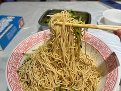 -石牌岭小亮蒸虾•湖北老字号(左岭店)