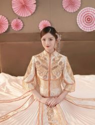 点击看大图 -臻囍婚纱礼服·新娘跟妆造型(二七万达店)