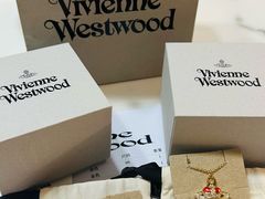 -Vivienne Westwood(上海来福士广场店)