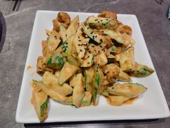 -闫府私房菜·百年鲁菜(恒隆店)