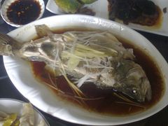 清蒸鲈鱼-路家小馆(富力又一城店)