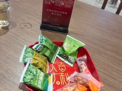 -大中华酒楼·主席武昌鱼·武汉美食地标(江汉路步行街店)