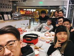 -海底捞火锅鲜切牛肉主题店(长寿路店)