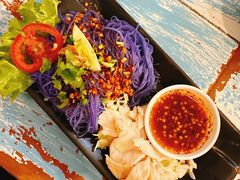 -蝶豆花蓝面条