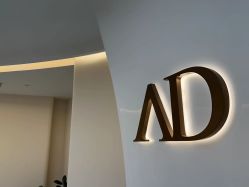 -Amo la Diva造型