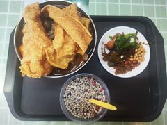 -红鼻子桂林米粉(金唐新光界店)