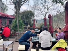 -楠柏弯休闲山庄(梨花溪店)