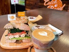 -Catch Bagel(芳草地店)