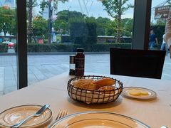 景观位-Wolfgang’s Steakhouse 沃夫冈牛排馆(上海白玉兰广场店)
